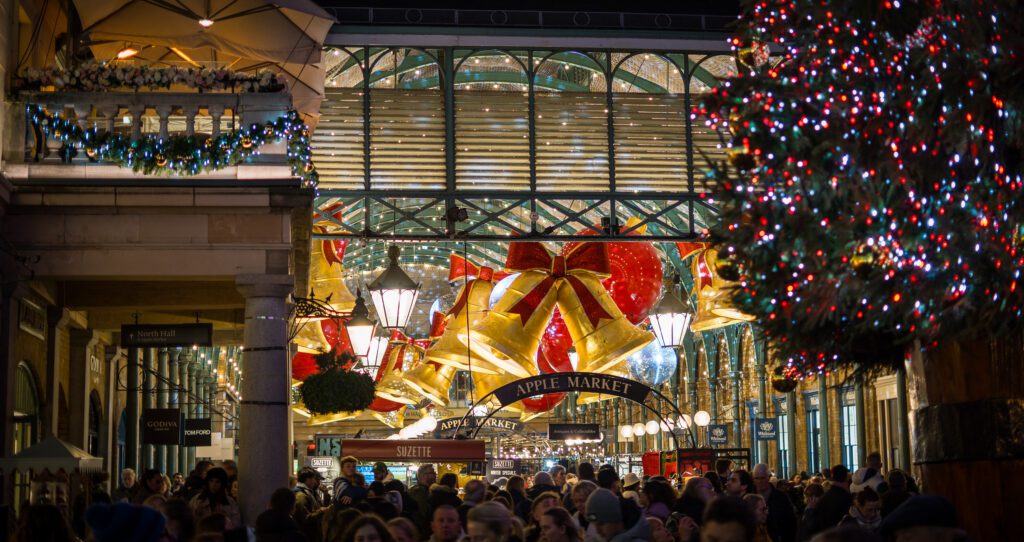 Covent Garden's Apple Market Christmas Decorations