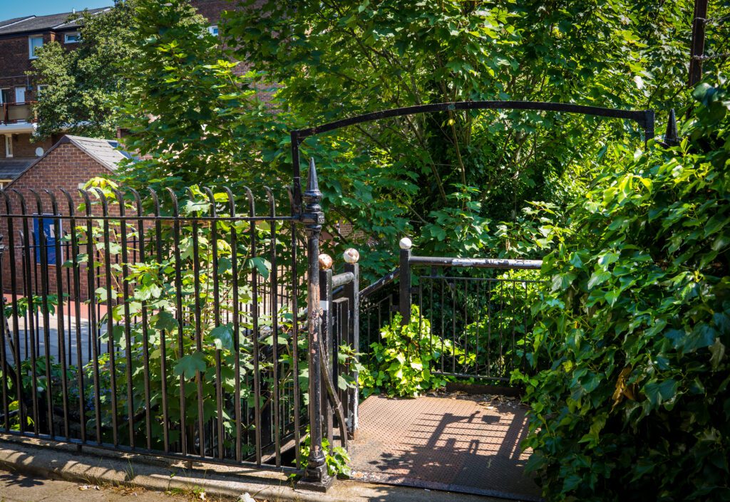 Entry to Regent's Canal