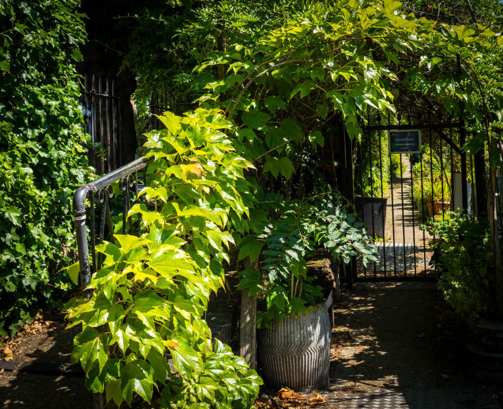 Gate across the Regent's Canal Path for private moorings
