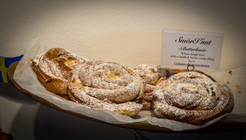 Vanilla and butter creme buns at Bageriet Bakery