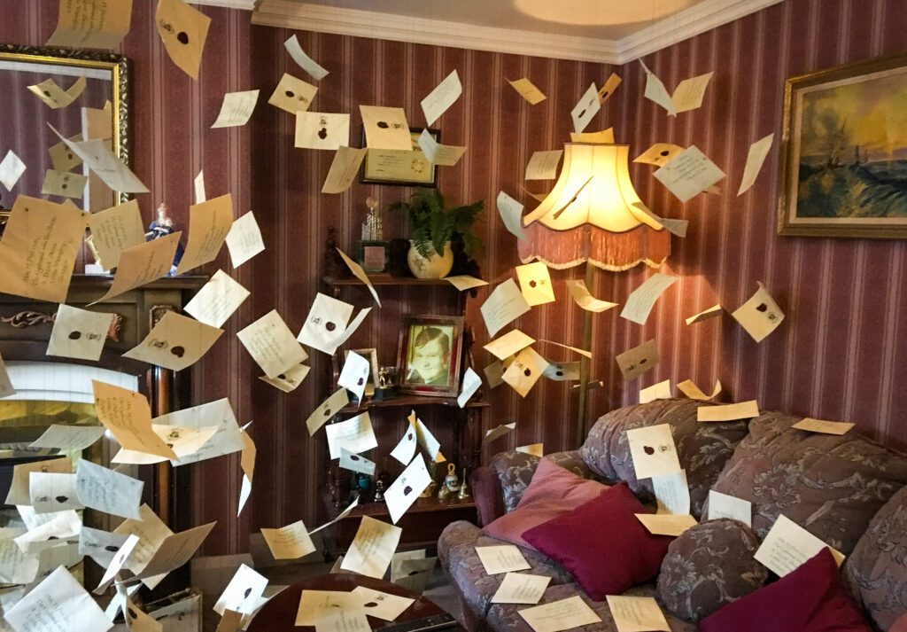 Flying Letters at the Dursley's house